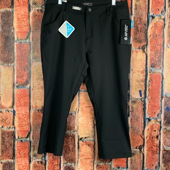 Hi-Tec Pants - HI-TEC Lightweight Comfort Stretch Outdoor‎ Capris